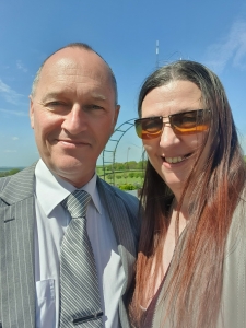 experienced wedding photographer